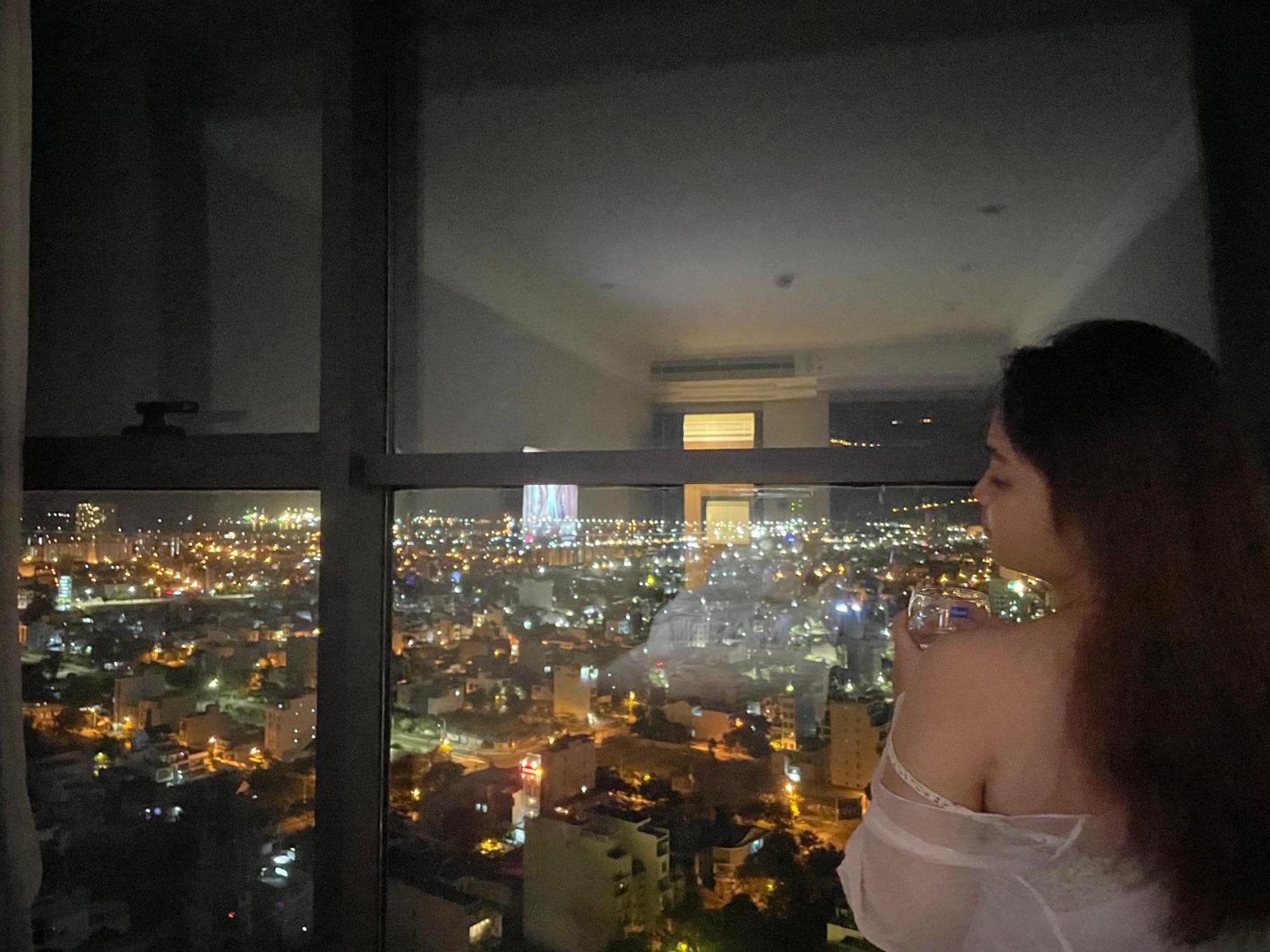 Luxury Apartment - Rooftop Swimming Pool - Beach Front - Hinata Apartment Da Nang Exterior foto