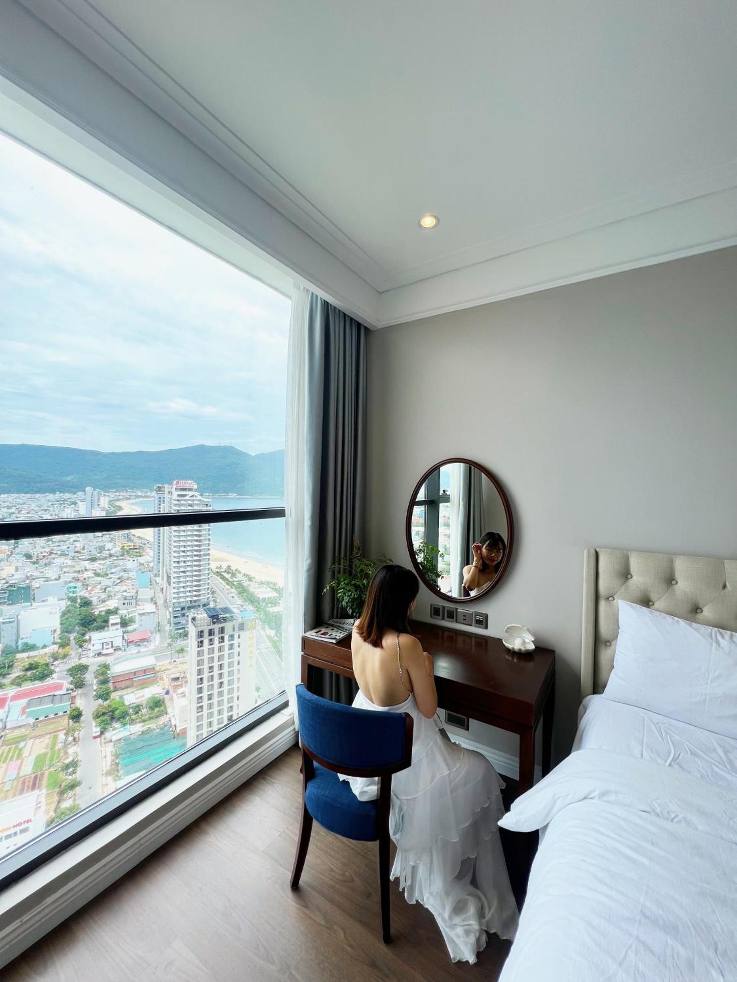 Luxury Apartment - Rooftop Swimming Pool - Beach Front - Hinata Apartment Da Nang Exterior foto