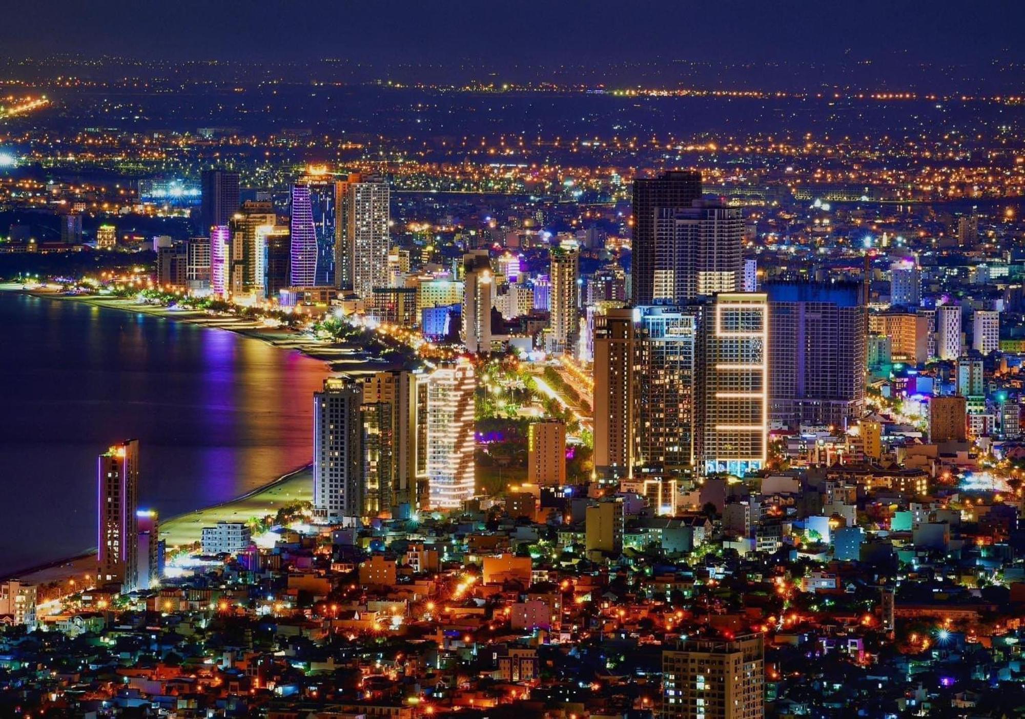 Luxury Apartment - Rooftop Swimming Pool - Beach Front - Hinata Apartment Da Nang Exterior foto